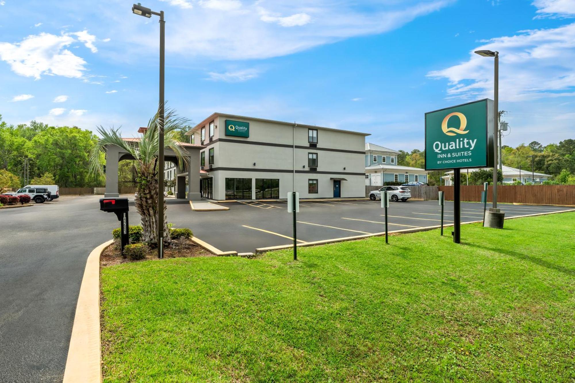Quality Inn & Suites Biloxi Ngoại thất bức ảnh